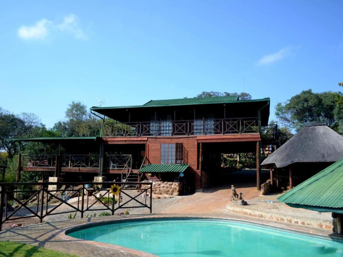 Thandabantu Game Lodge Roossenekal Exterior foto