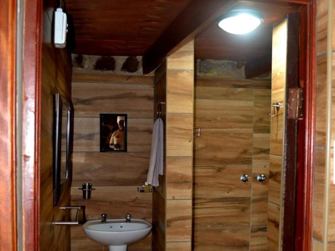 Thandabantu Game Lodge Roossenekal Zimmer foto